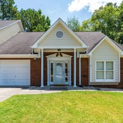 Hoover Townhouse|Great location|3 BR 3 Bath