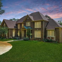 Fairways Abound — Hot Tub · Sleeps 24 · Estate on the Fairway