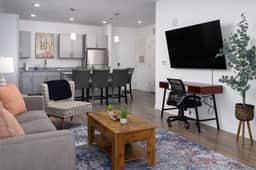 2 King Suites + Pool Near Oak Mountain - Image 3
