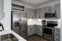 Birmingham Luxury: 2BR Apartment w/ Pool & Gym - Image 5