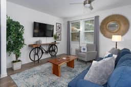 Family Escape w/ Garage, Pool & Park - Image 3