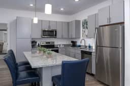 Pet-Friendly Getaway with Pool & Gym - Image 5