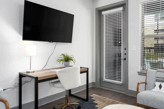 Grandview Getaway:Apartment with Amazing Amenities - Image 5