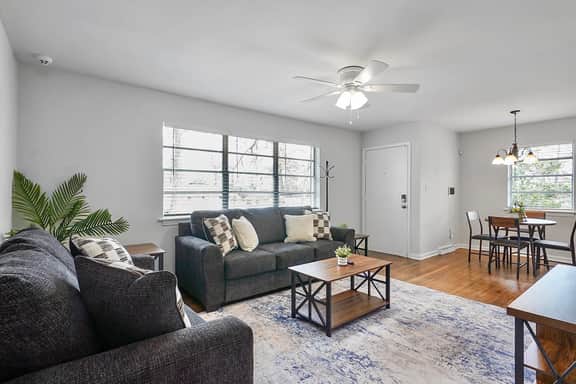 Vestavia 3 BR Convenient Location - Image 2